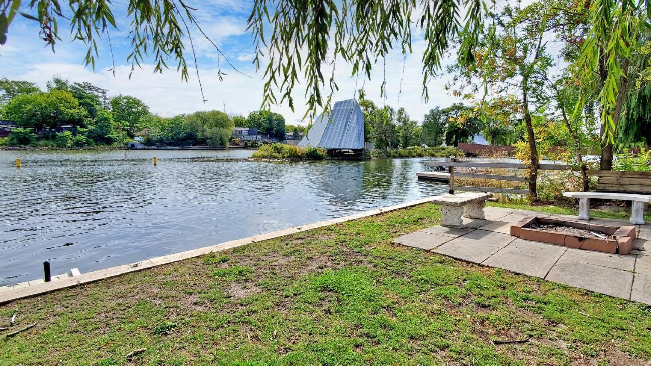 Main Beach River Retreat - Wasaga Beach 1 - Main Strip - 95 Mosley St المظهر الخارجي الصورة